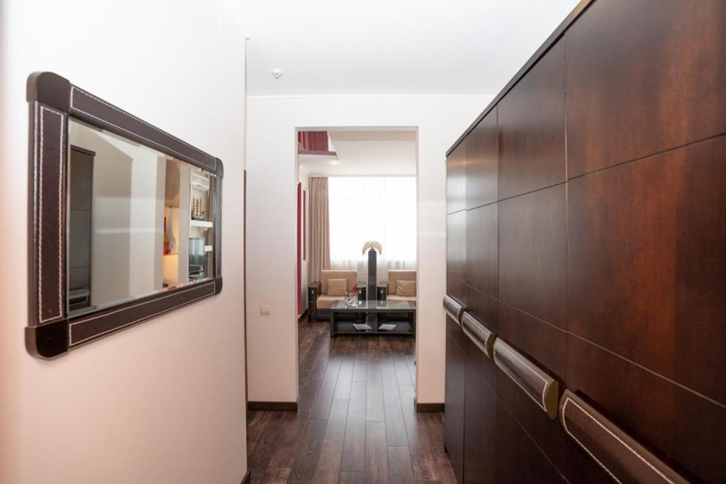 Hotel Piano Kiev Ngoại thất bức ảnh